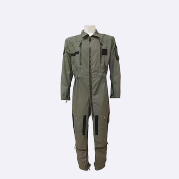 飞行服